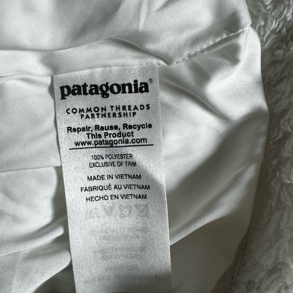 Patagonia | Women’s SZ S | White Los Gatos Fleece Vest | Cozy Fuzzy - Picture 4 of 8